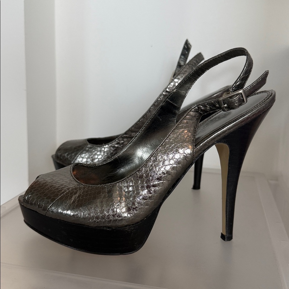 Platform Heels - Picture 2 of 4